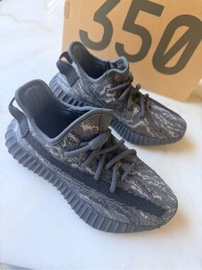 ADIDAS / YEEZY Boost 350 V2 MX Black Slate SZ 4